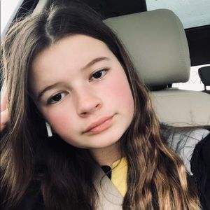 Meet your Posher, Jennie